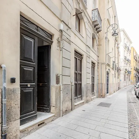 Guesthost - Comfy In The Heart Of Appartement *